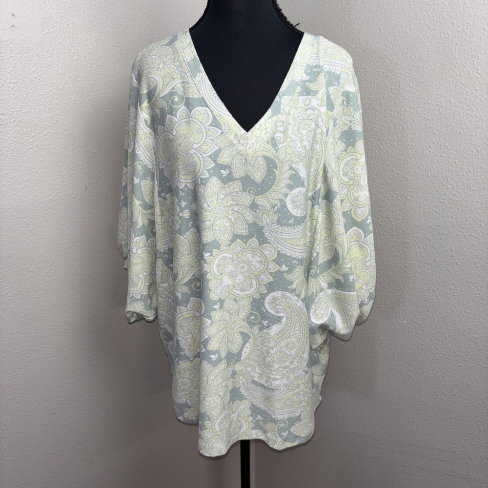 Lularoe Knit Top Women's Medium Pastel Paisley Terry Cloth Puff Sleeve Artsy